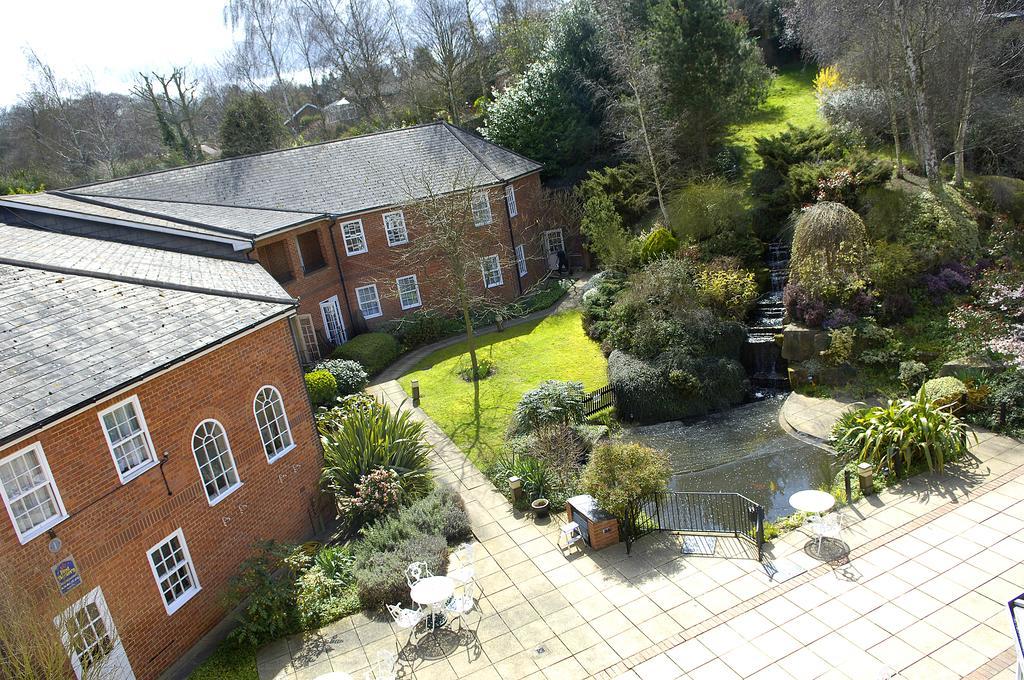 Best Western Moore Place Hotel Milton Keynes Exterior photo